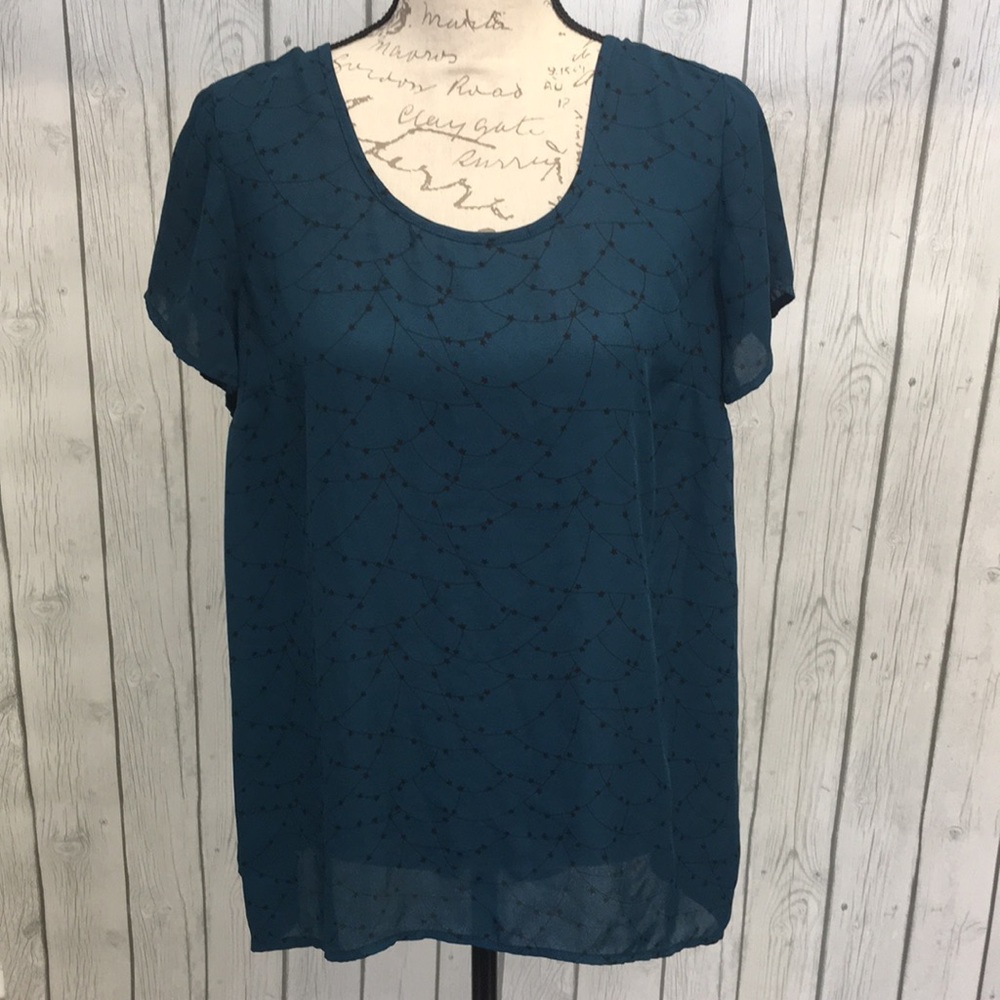 Torrid top Size: 00